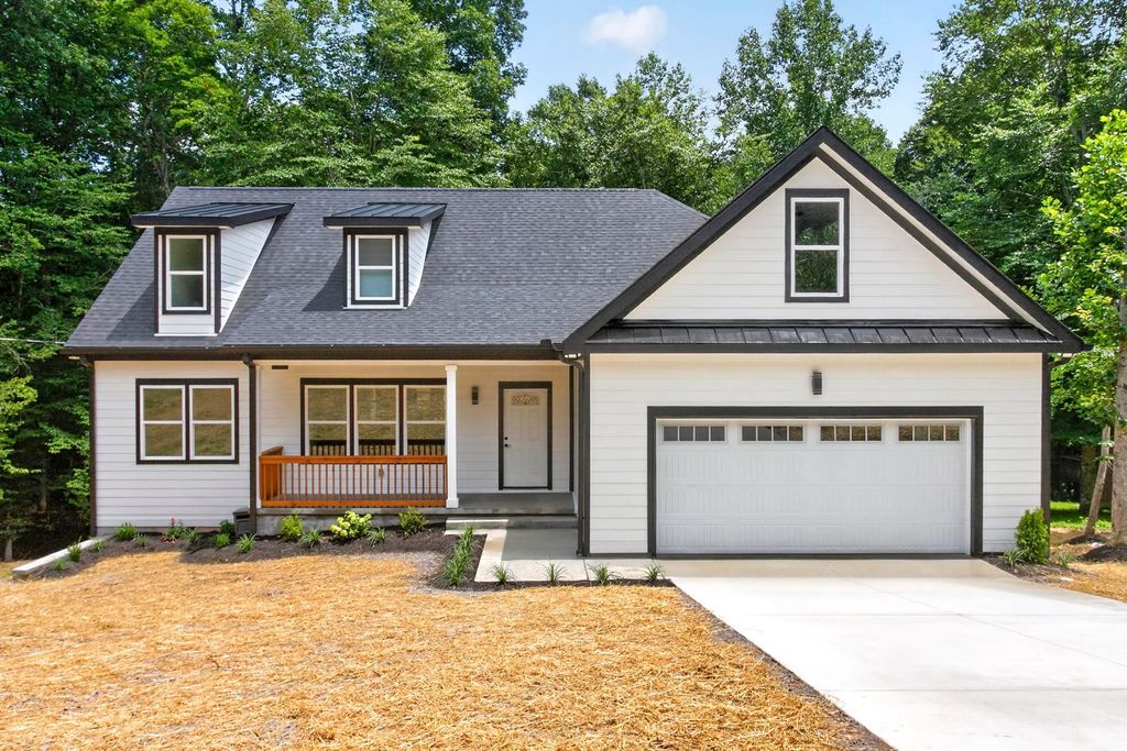 1007 Ballew Cir, Fairview, TN 37062