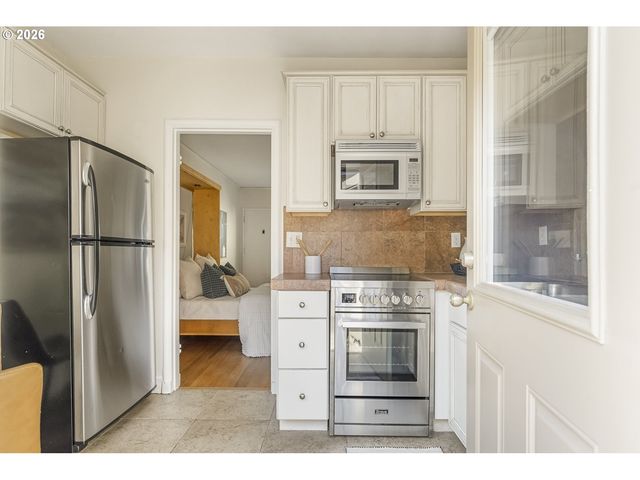 130 Se 31ST Ave 8, Portland, OR 97214