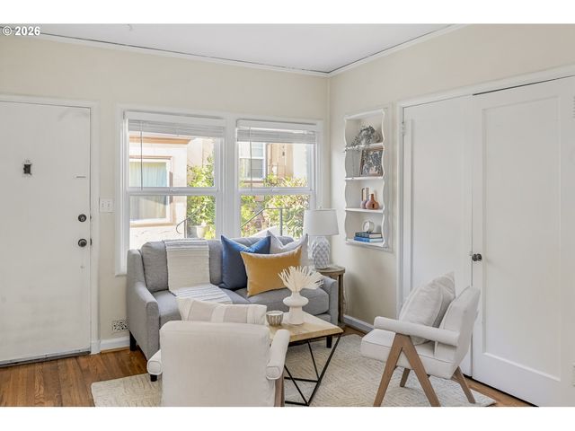 130 Se 31ST Ave 8, Portland, OR 97214