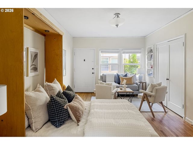 130 Se 31ST Ave 8, Portland, OR 97214