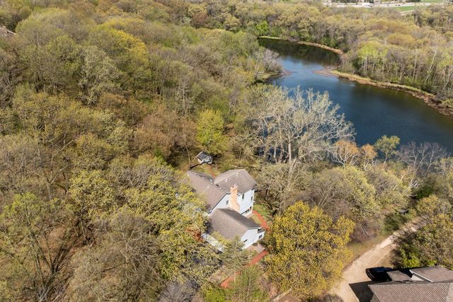 60 Oak Shore Drive, Burnsville, MN 55306