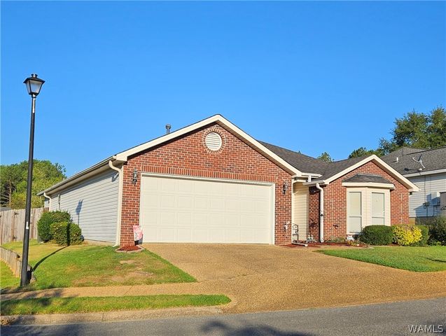 6349 Woodmere Drive, Tuscaloosa, AL 35405