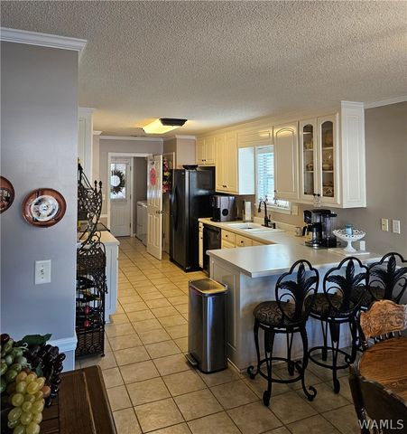 6349 Woodmere Drive, Tuscaloosa, AL 35405