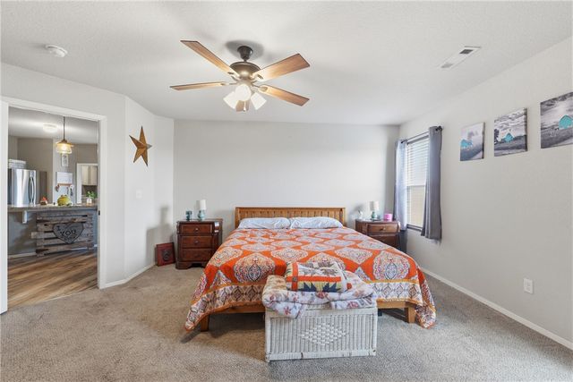 1221 General McCrae Drive, Prairie Grove, AR 72753