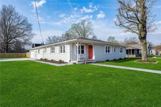 701 NW 6th Street, Bentonville, AR 72712