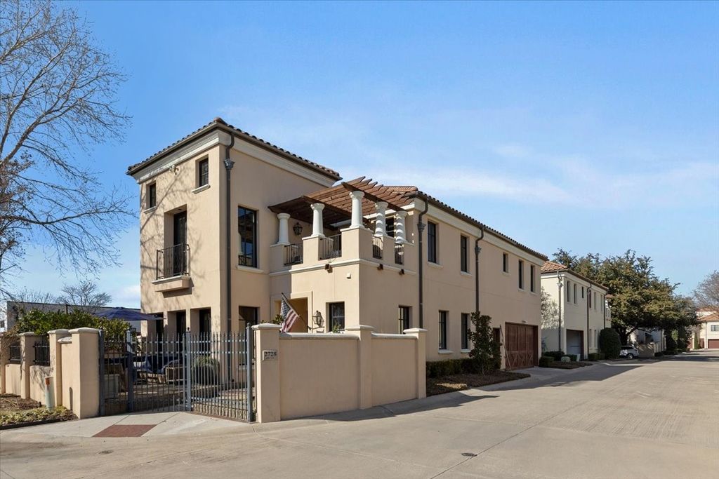 2728 Miro Court, Fort Worth, TX 76107