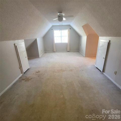 1009 Hunley Hill Court, Matthews, NC 28104