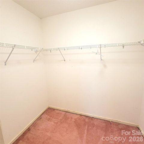 1009 Hunley Hill Court, Matthews, NC 28104