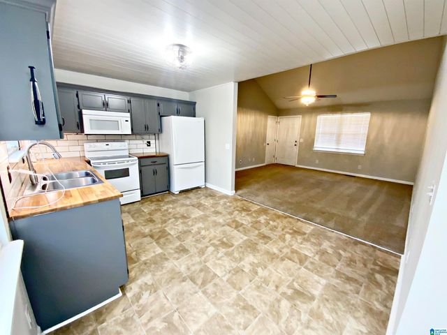 2016 PEACEBURG ROAD, Weaver, AL 36277