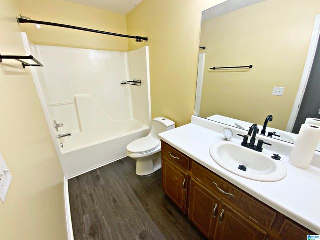 2016 PEACEBURG ROAD, Weaver, AL 36277