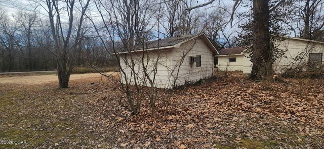 6251 SE Varck Road, Riverton, KS 66770