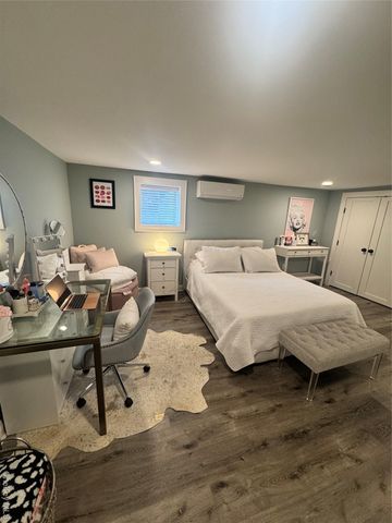 570 Monroe Boulevard 1st Floor, Long Beach, NY 11561