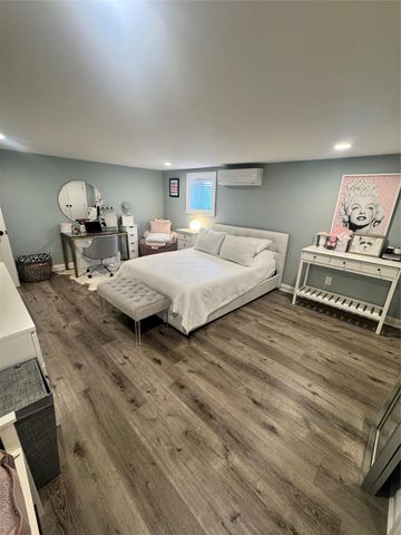 570 Monroe Boulevard 1st Floor, Long Beach, NY 11561