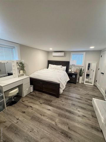 570 Monroe Boulevard 1st Floor, Long Beach, NY 11561