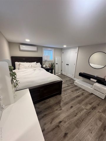 570 Monroe Boulevard 1st Floor, Long Beach, NY 11561