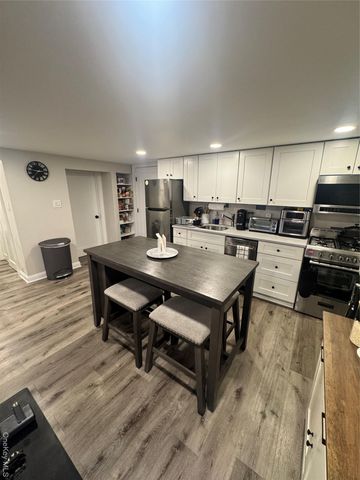 570 Monroe Boulevard 1st Floor, Long Beach, NY 11561