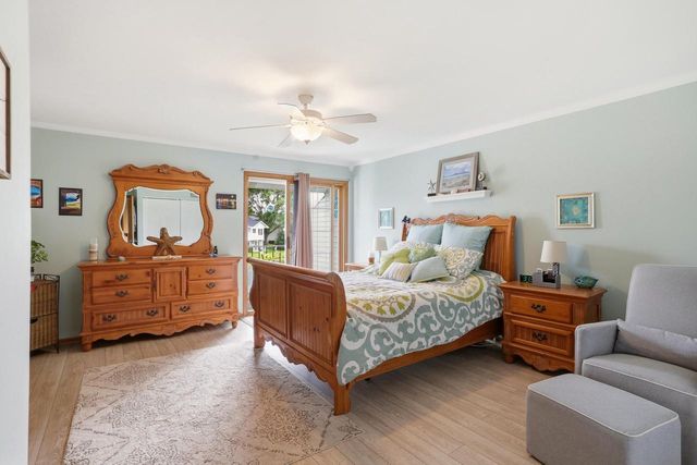 8306 S Tuckaway Shores DRIVE, Franklin, WI 53132