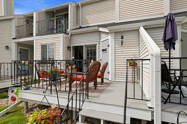 8306 S Tuckaway Shores DRIVE, Franklin, WI 53132
