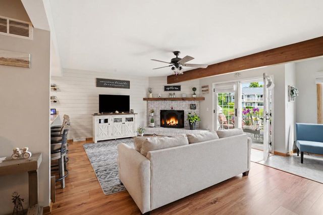 8306 S Tuckaway Shores DRIVE, Franklin, WI 53132