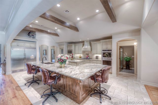 17940 E Red Hawk Road, Owasso, OK 74055