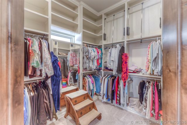 17940 E Red Hawk Road, Owasso, OK 74055