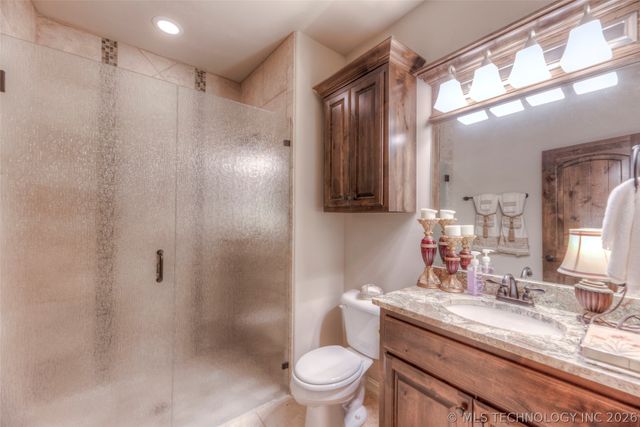 17940 E Red Hawk Road, Owasso, OK 74055