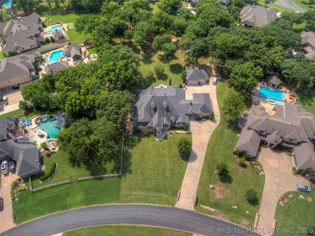 17940 E Red Hawk Road, Owasso, OK 74055