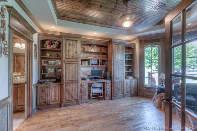 17940 E Red Hawk Road, Owasso, OK 74055