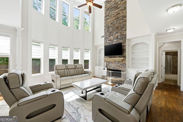 2964 Olivine Drive SE, Dacula, GA 30019