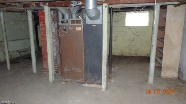 2353 Livingston, Lorain, OH 44052