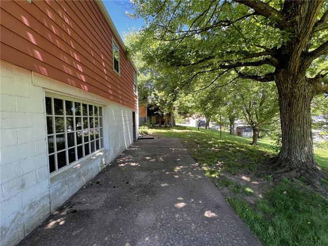2905 20th Street Extension, Patterson Twp, PA 15010