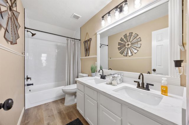 15310 Court Green Trail, Cypress, TX 77433