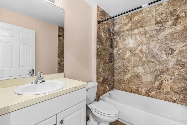 1644 DAWNVIEW STREET, North Port, FL 34288