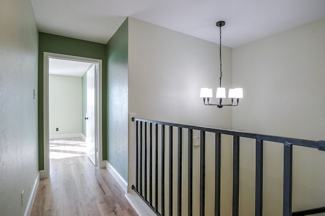 410 Carolyn Drive, Bedford, TX 76021