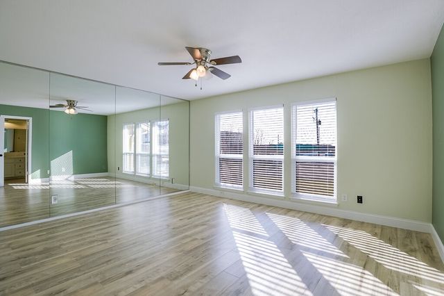 410 Carolyn Drive, Bedford, TX 76021