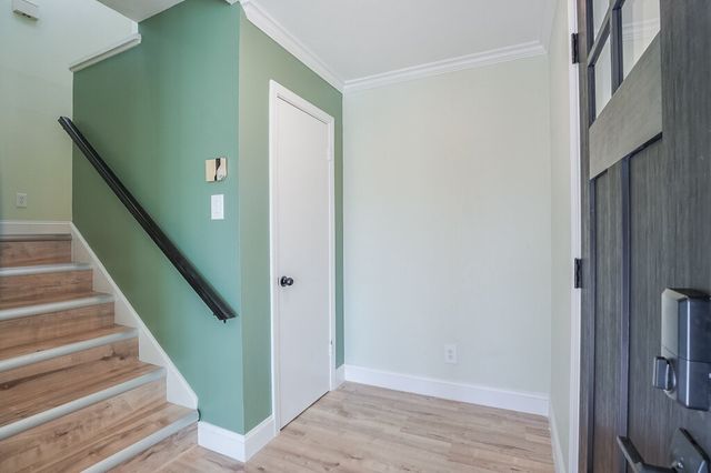 410 Carolyn Drive, Bedford, TX 76021