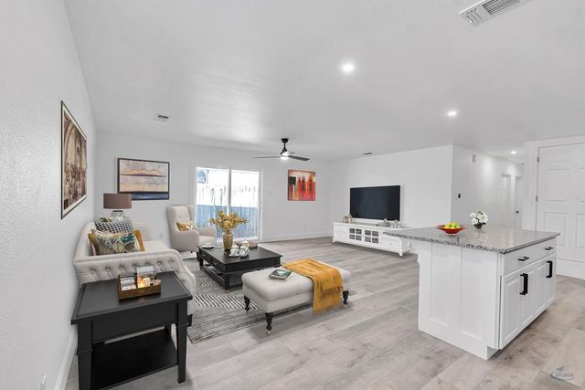 1607 Butternut Ln, Midland, TX 79705