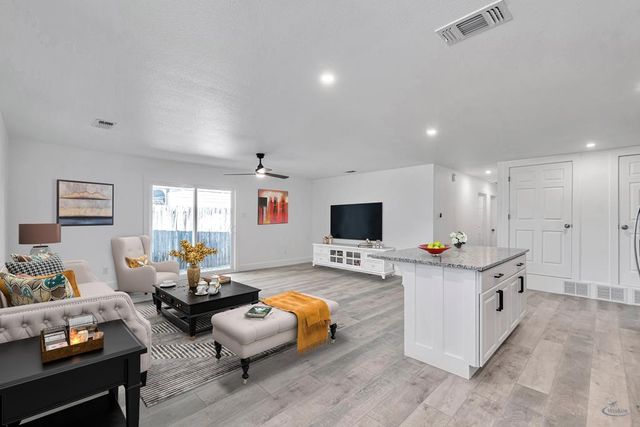 1607 Butternut Ln, Midland, TX 79705