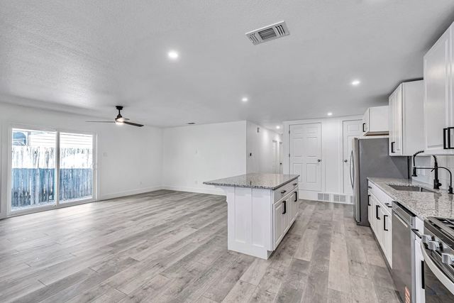 1607 Butternut Ln, Midland, TX 79705