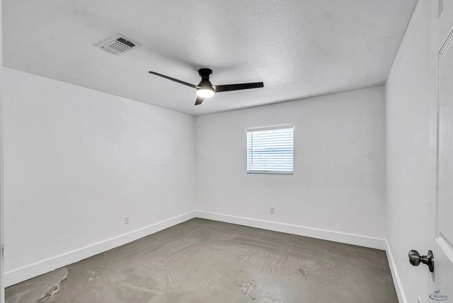 1607 Butternut Ln, Midland, TX 79705