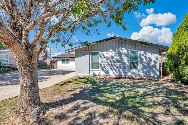 1607 Butternut Ln, Midland, TX 79705