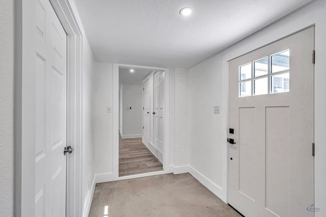 1607 Butternut Ln, Midland, TX 79705