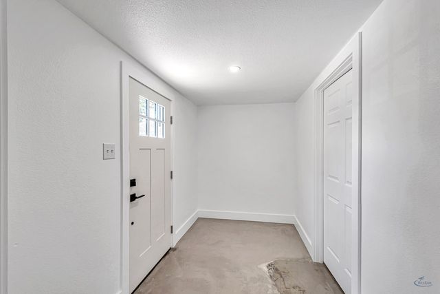 1607 Butternut Ln, Midland, TX 79705