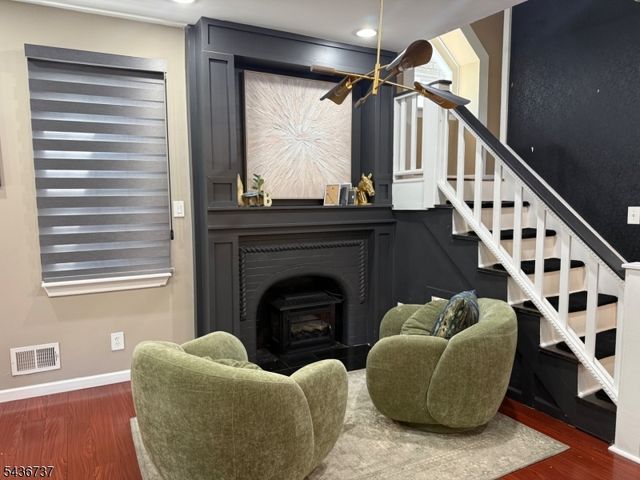 620 Park Ave, Elizabeth City, NJ 07208
