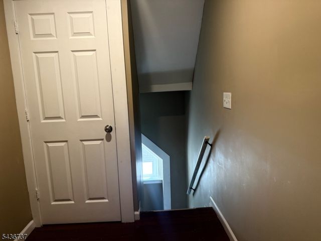 620 Park Ave, Elizabeth City, NJ 07208