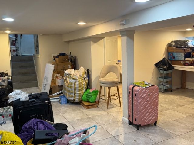 620 Park Ave, Elizabeth City, NJ 07208