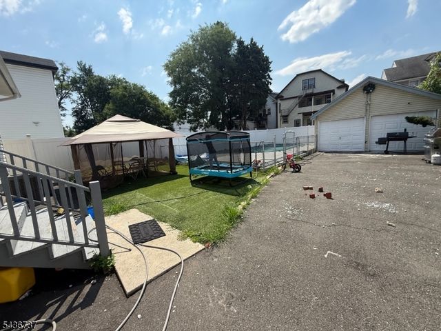 620 Park Ave, Elizabeth City, NJ 07208