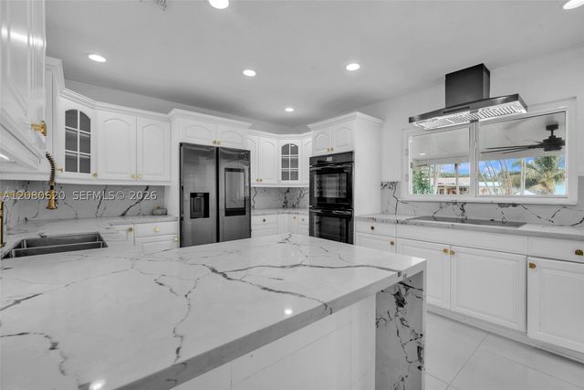 1436 NW 8th St, Dania Beach, FL 33004