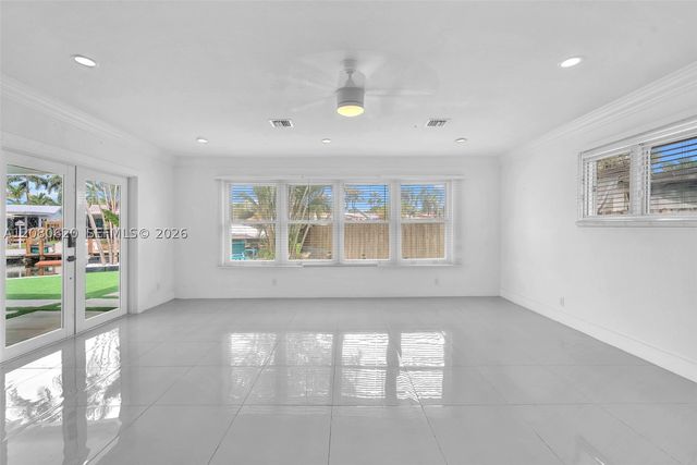 1436 NW 8th St, Dania Beach, FL 33004