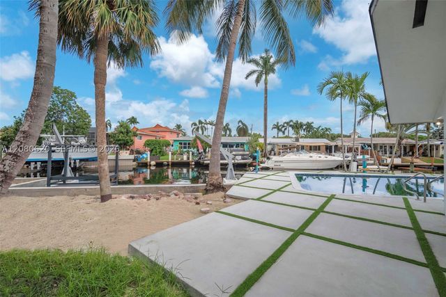 1436 NW 8th St, Dania Beach, FL 33004
